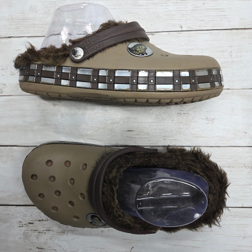 Crocs Star Wars Chewbacca Fuzz Lined Clogs Women 7 Brown Tan 202378 Faux Fur